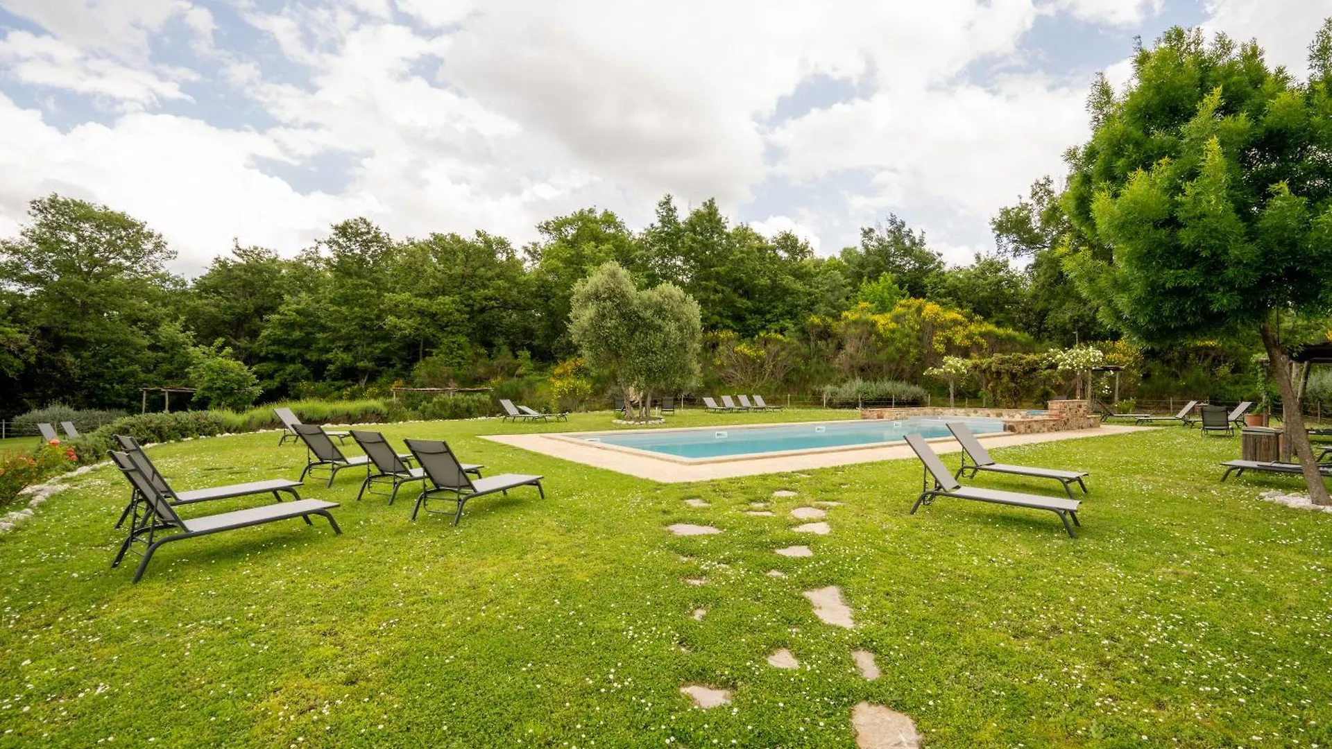 Cignella Garden Villas In Tuscany Trequanda 2*,